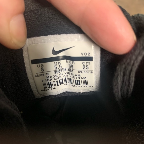 Nike LF1 Lunar Sneaker Boots Like New - Picture 7 of 7